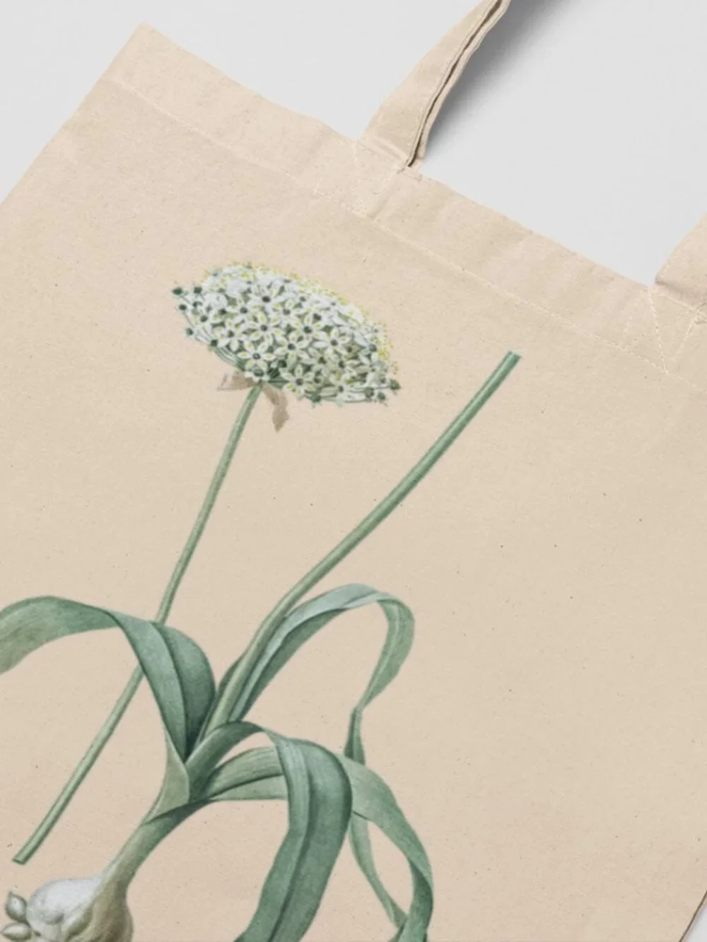 Garlic Vintage Floral Print Graphic Canvas Tote Bag